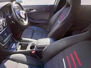Mercedes-Benz A-Class 2017 Pearl