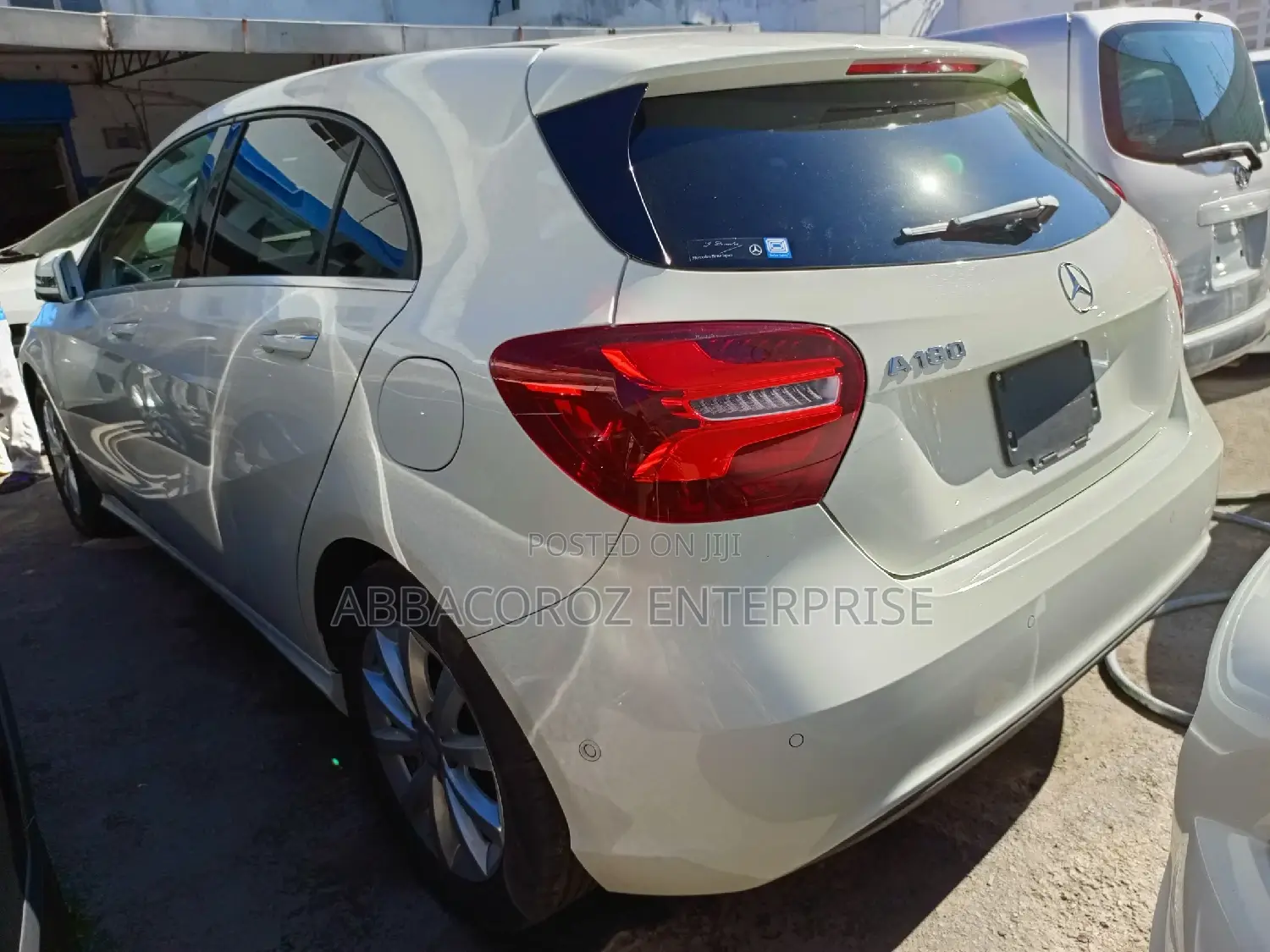 Mercedes-Benz A-Class 2017 Pearl