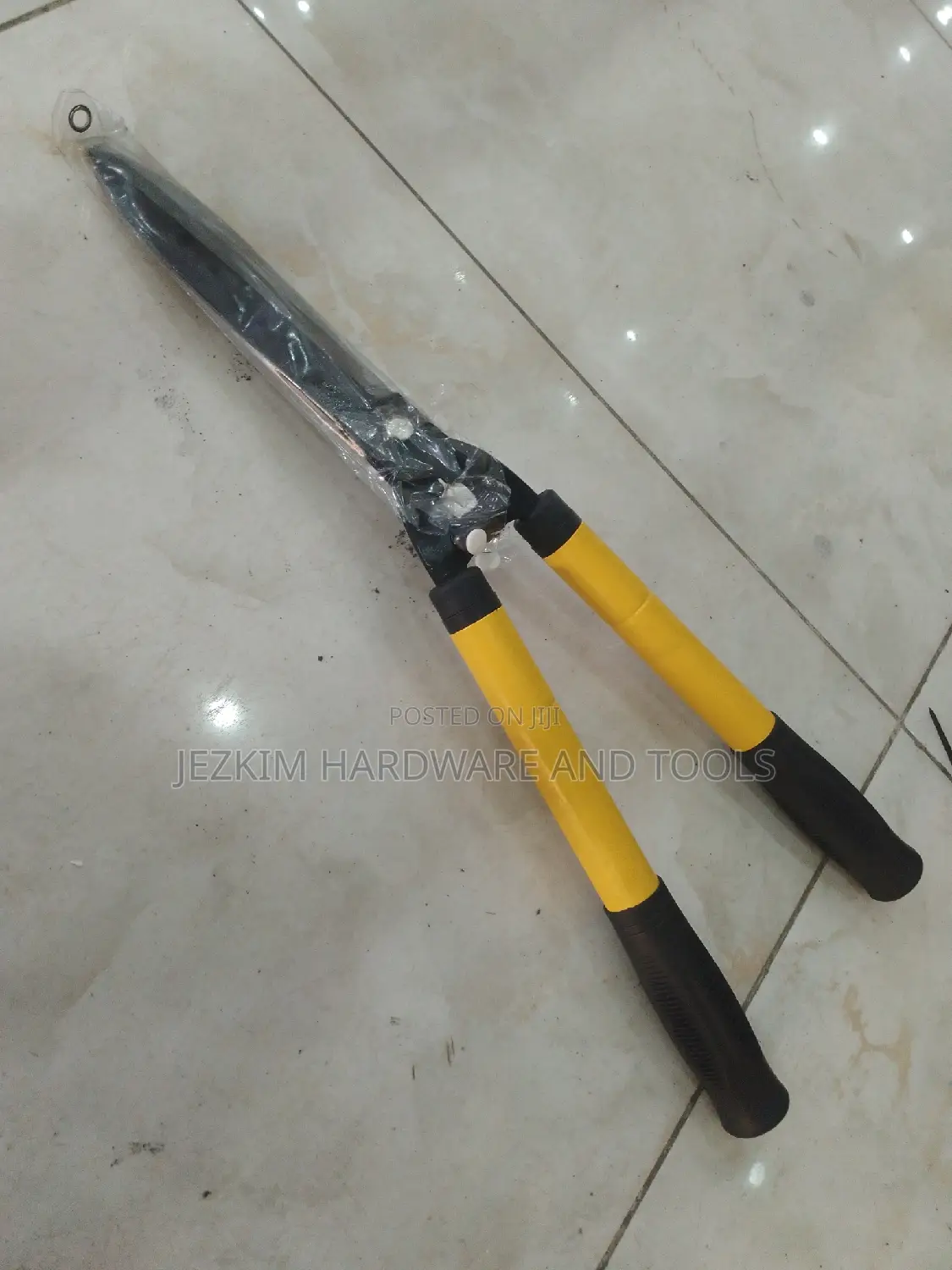  Adjustable Fence Treaming Shears 