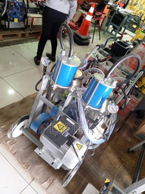 Double Cow Milking Machine - thumbnail 2