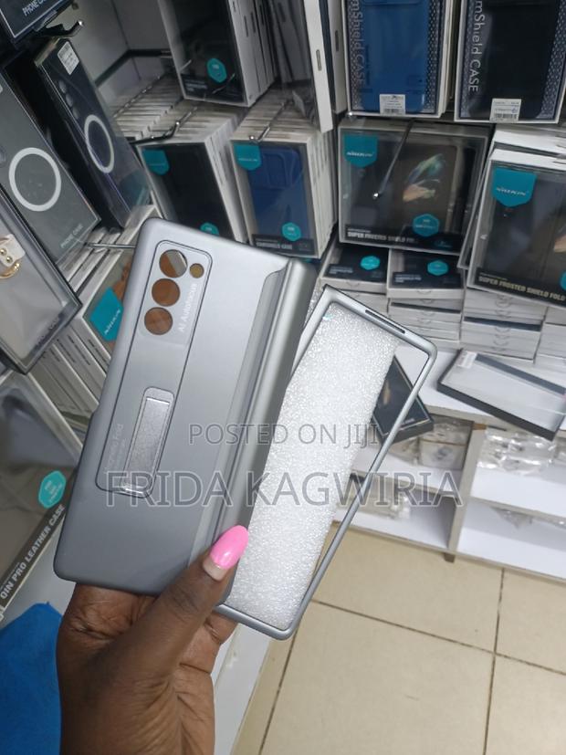 Samsung Galaxy Fold 2 Magnetic Case With Stand - thumbnail 2
