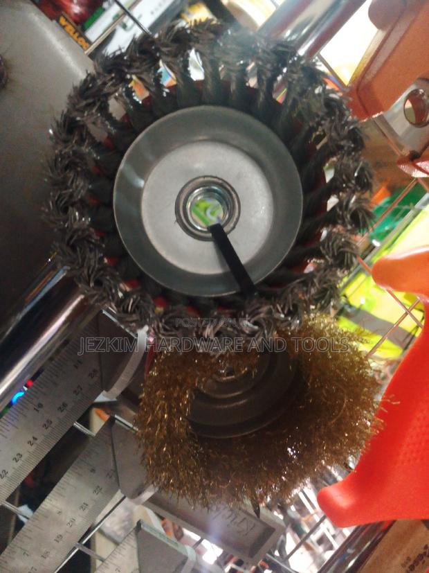 Soft and Hard Wire Cup Brush 4" - thumbnail 3