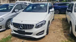 Mercedes-Benz B-Class Base B 250e 2017 White