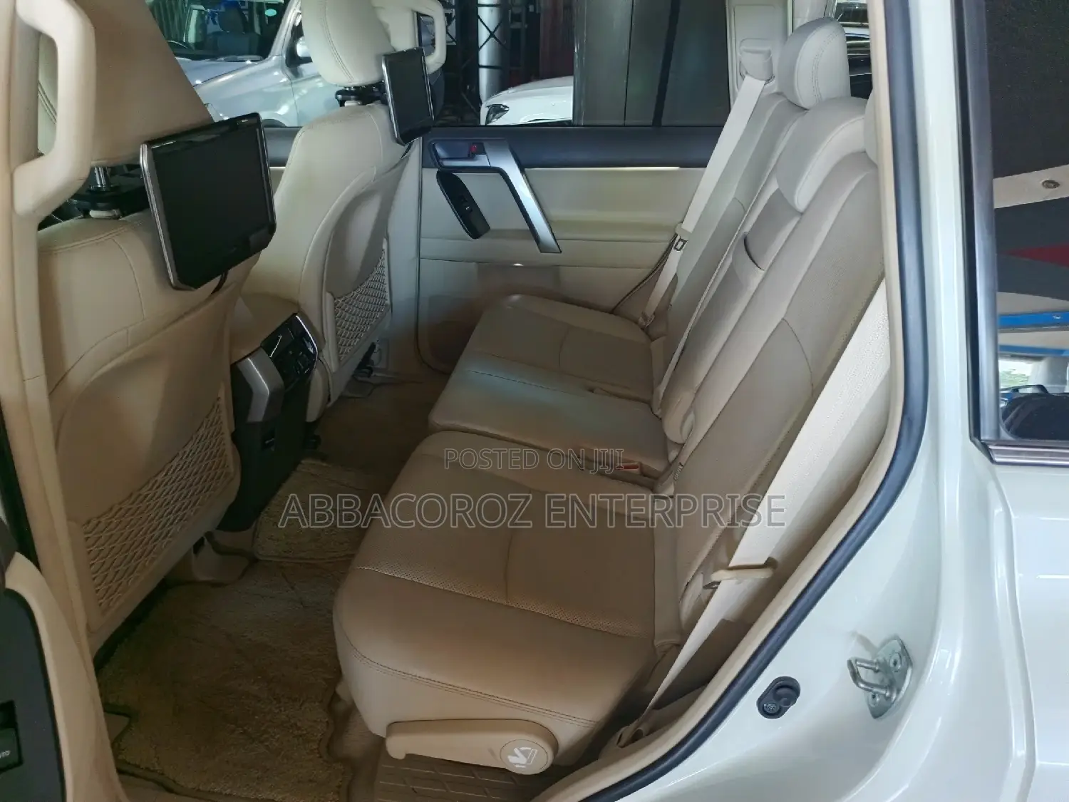 Toyota Land Cruiser Prado 2.8 2018 White