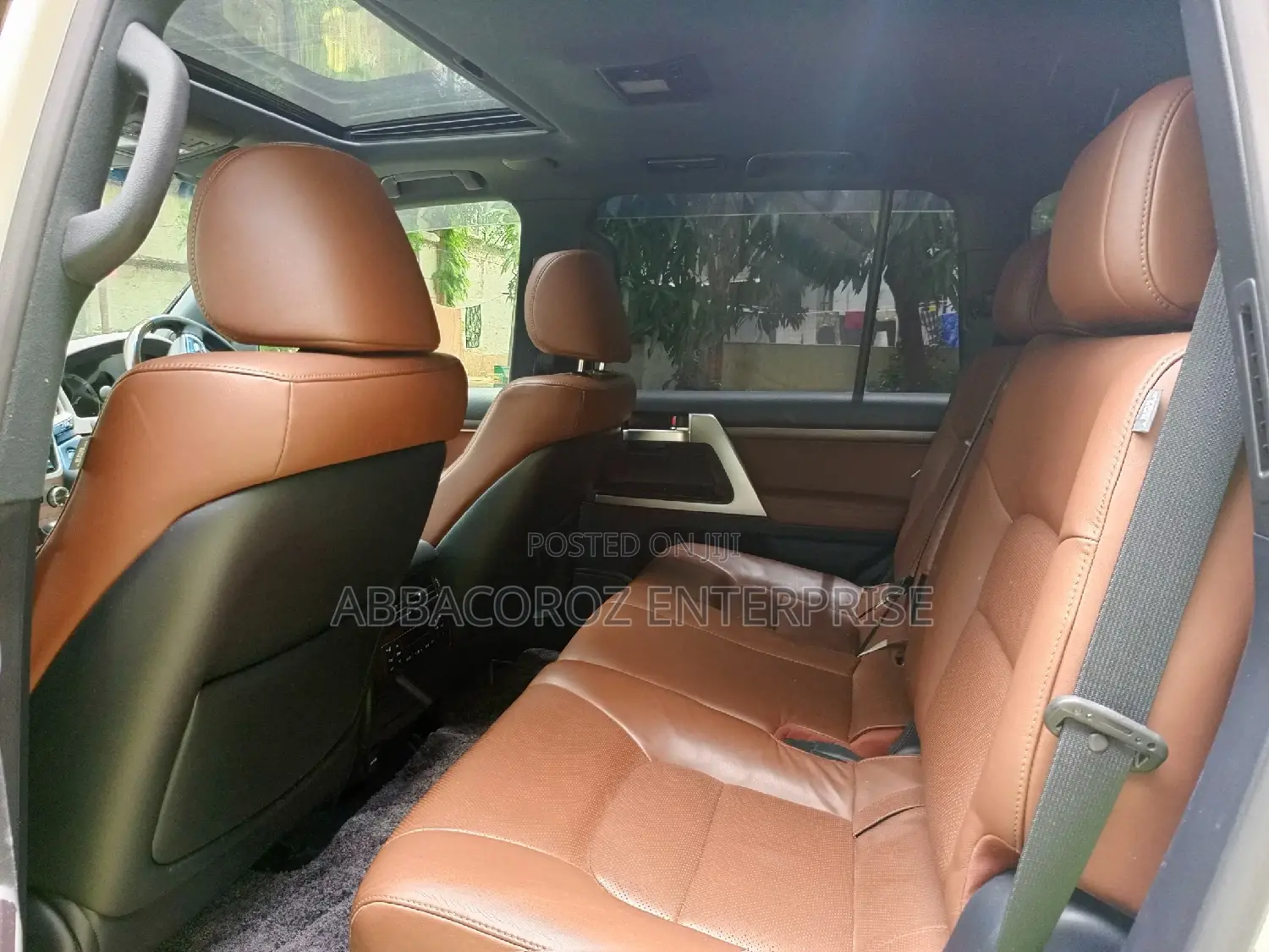 Toyota Land Cruiser 4.6 V8 ZX 2017 Pearl