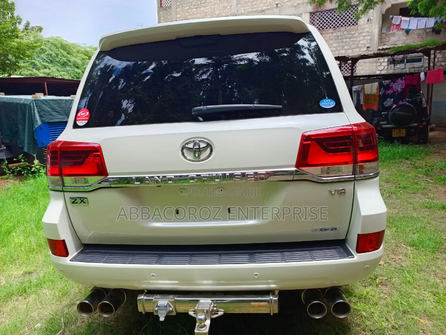 Toyota Land Cruiser 4.6 V8 ZX 2017 Pearl