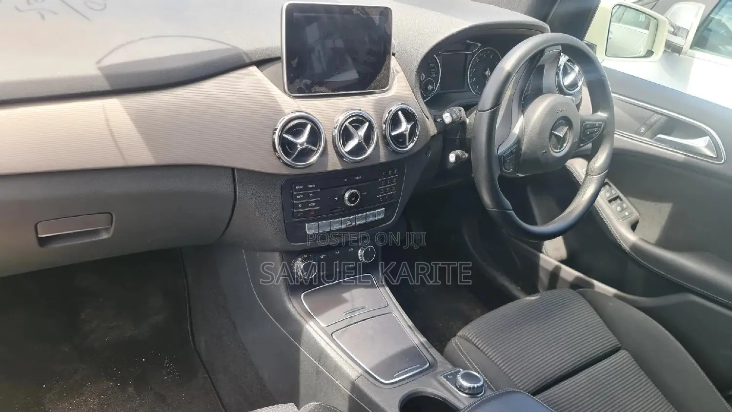 Mercedes-Benz B-Class Base B 250e 2017 White