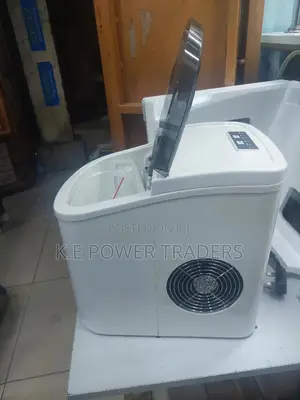 Countertop Icecube Maker