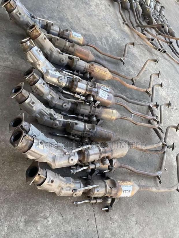 Complete Catalyst Converter Muffler Exhausts and Silencer