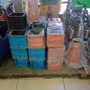 Testing Cube Moulds - thumbnail 2