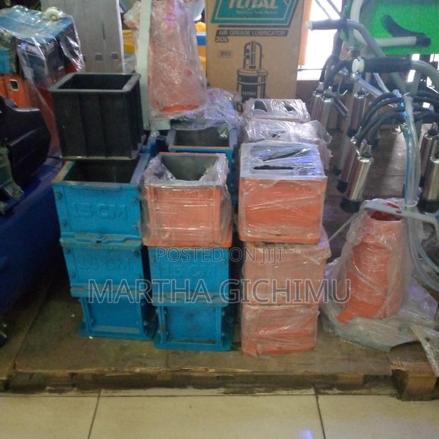 Testing Cube Moulds - main view