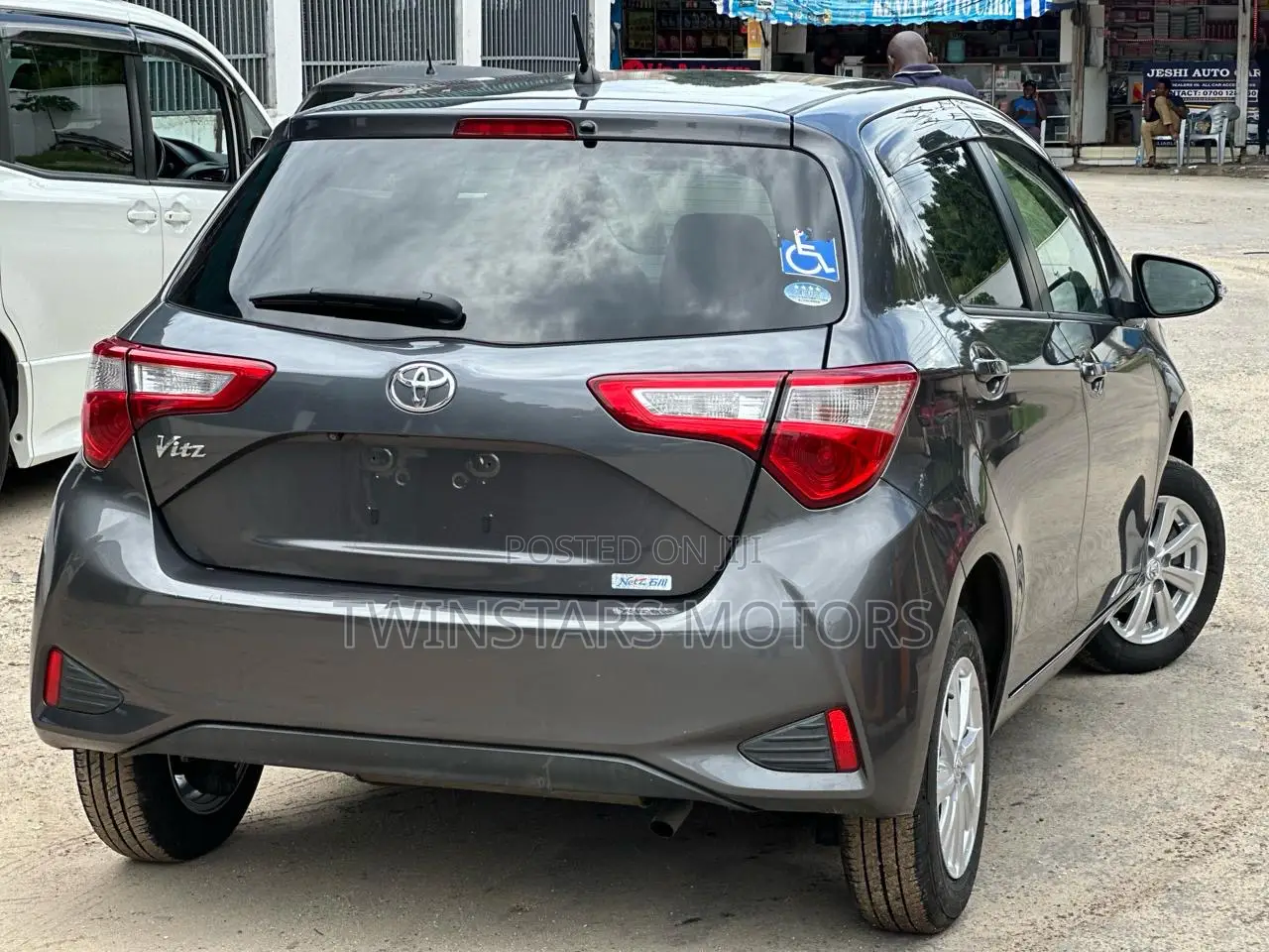 Toyota Vitz 1.3 FWD 5dr 2019 Gray