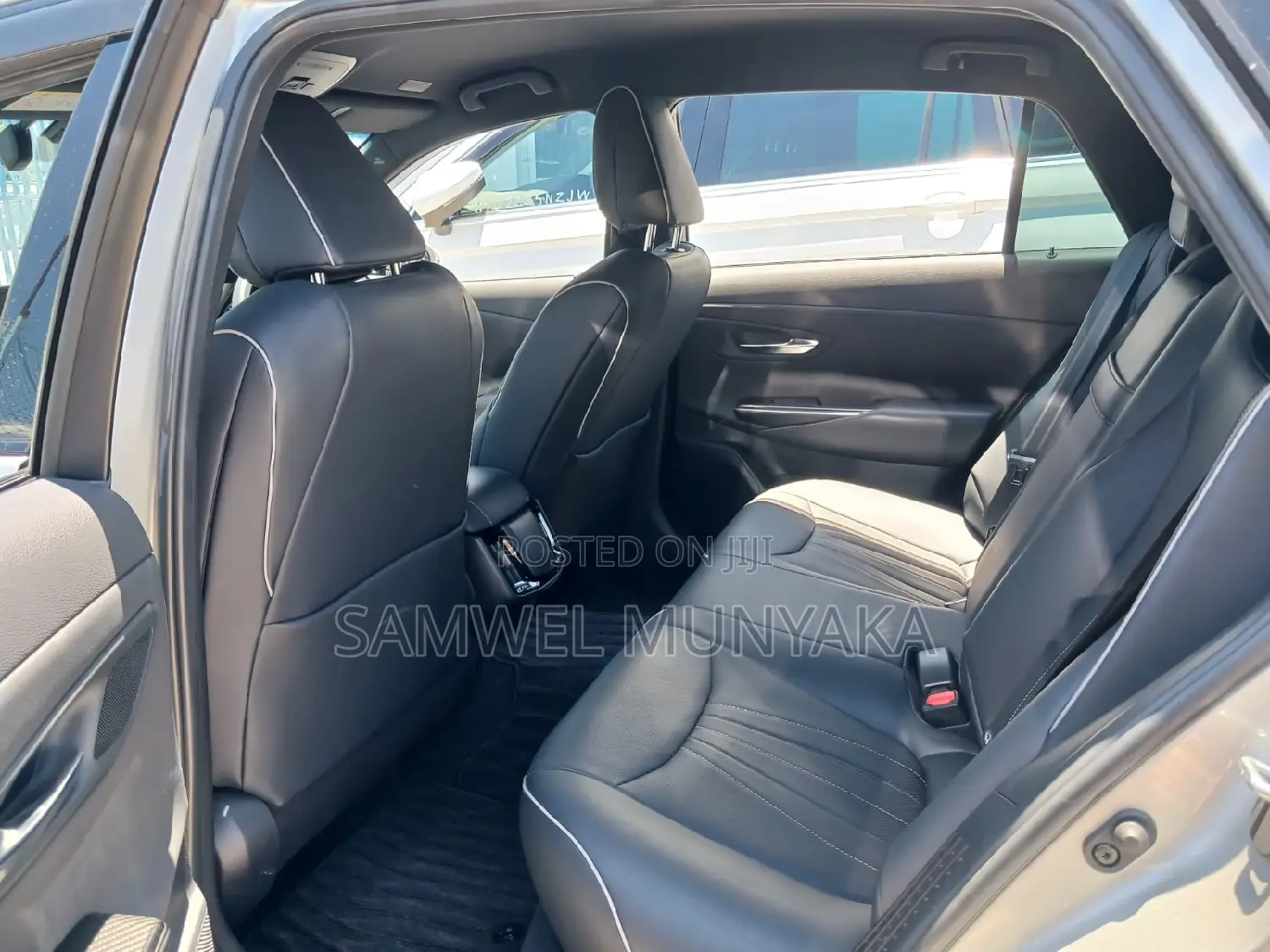 Toyota Crown Majesta 2.5 AWD Hybrid 2017 Silver