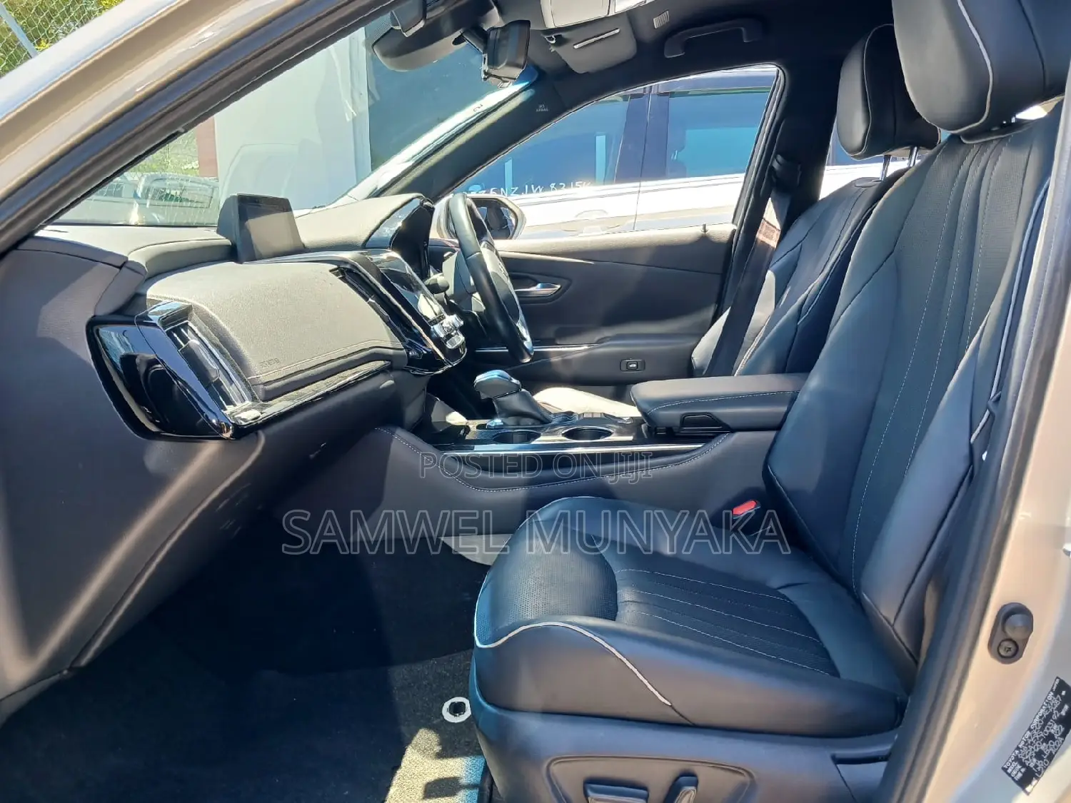 Toyota Crown Majesta 2.5 AWD Hybrid 2017 Silver
