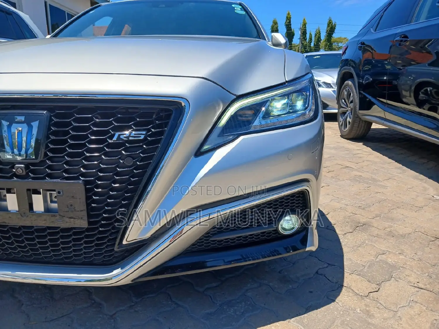 Toyota Crown Majesta 2.5 AWD Hybrid 2017 Silver