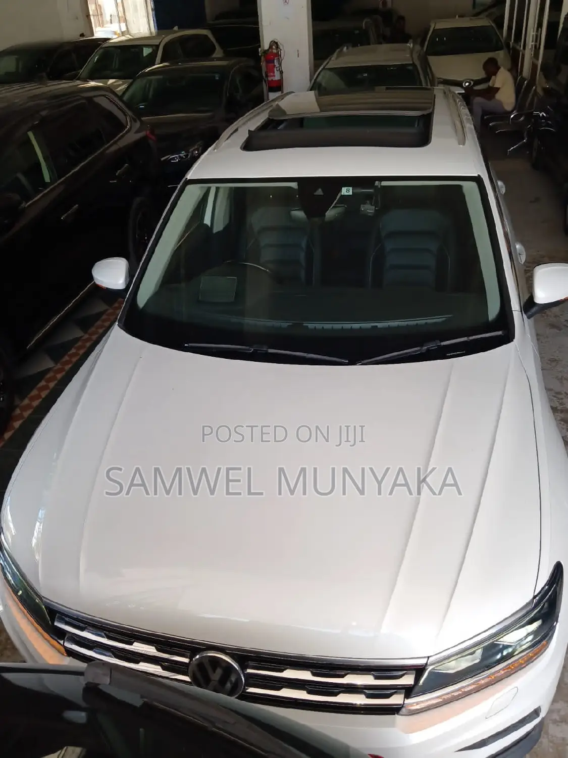 Volkswagen Tiguan 2.0T Sport FWD 2017 Pearl