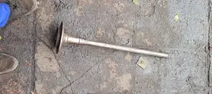 Hilux D-4d Vigo Rear Axle Without Abs Single Bearing.
