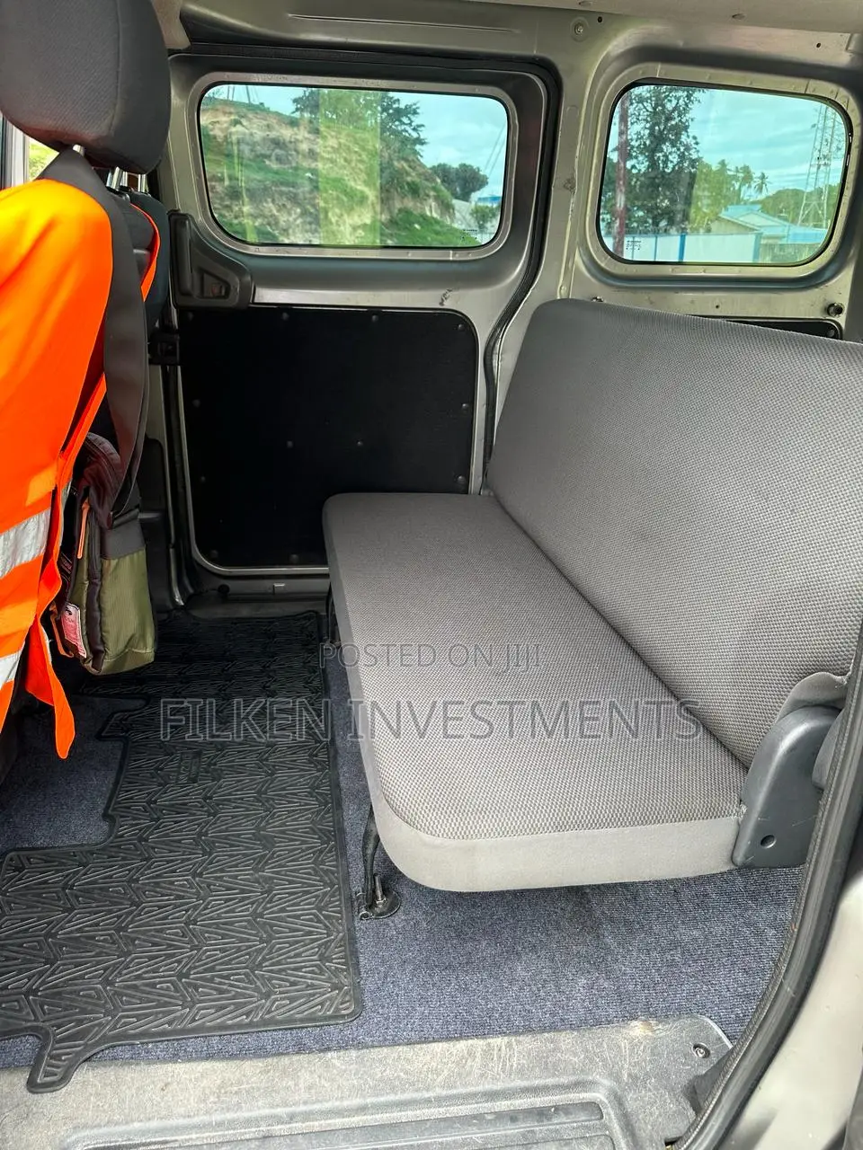 Nissan NV200 2012 Grey