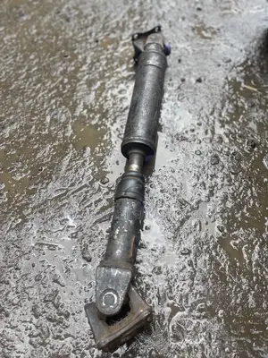 Propeller Shaft for Nissan Hardbody