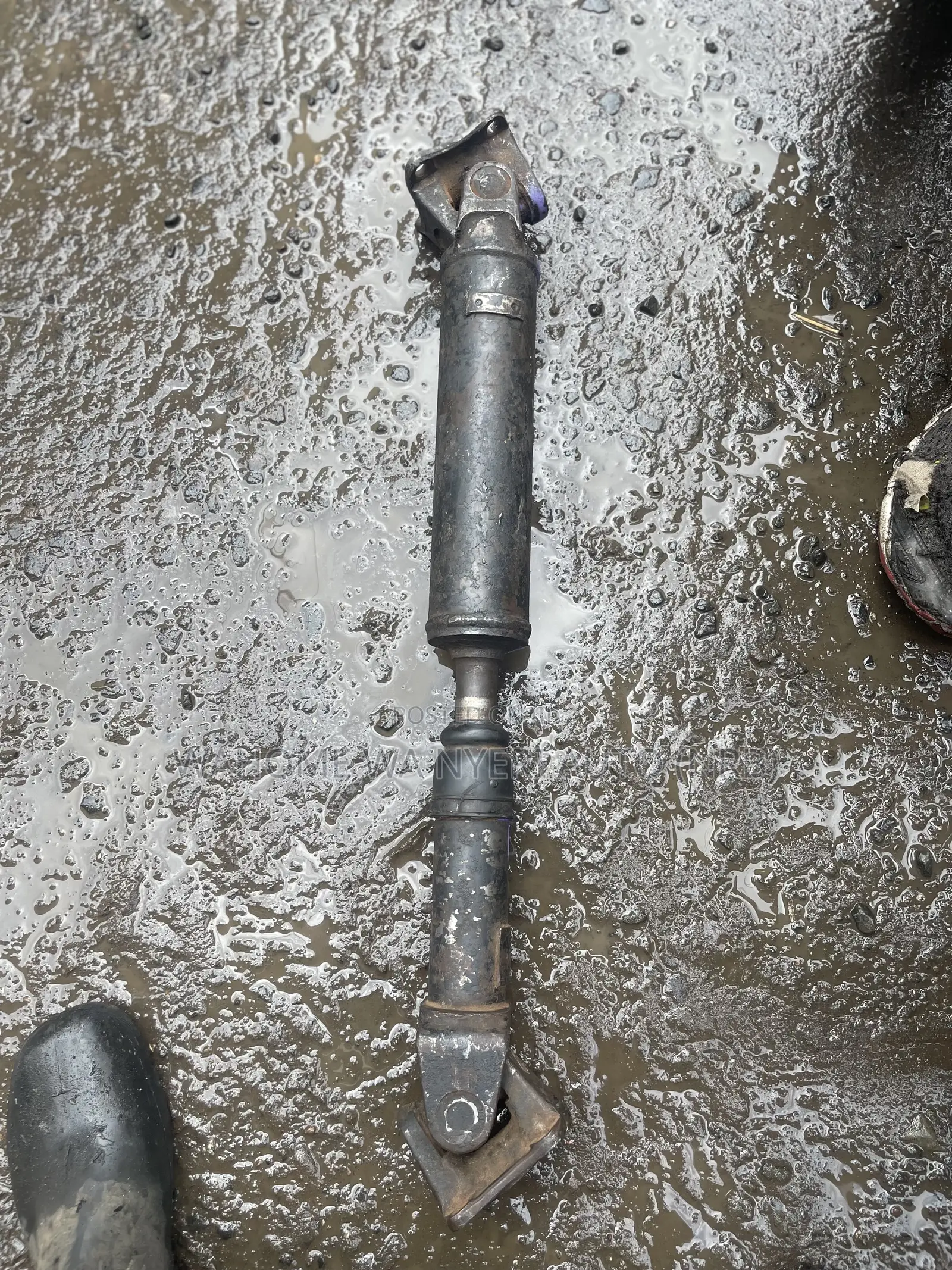 Propeller Shaft for Nissan Hardbody