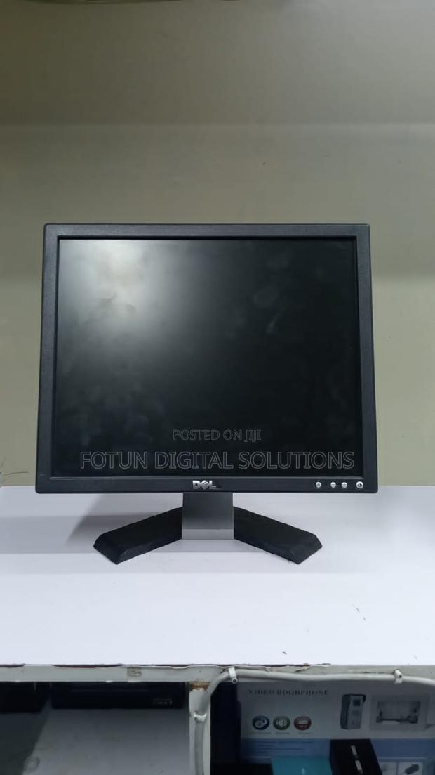 Dell 17 Inch Screen Monitor