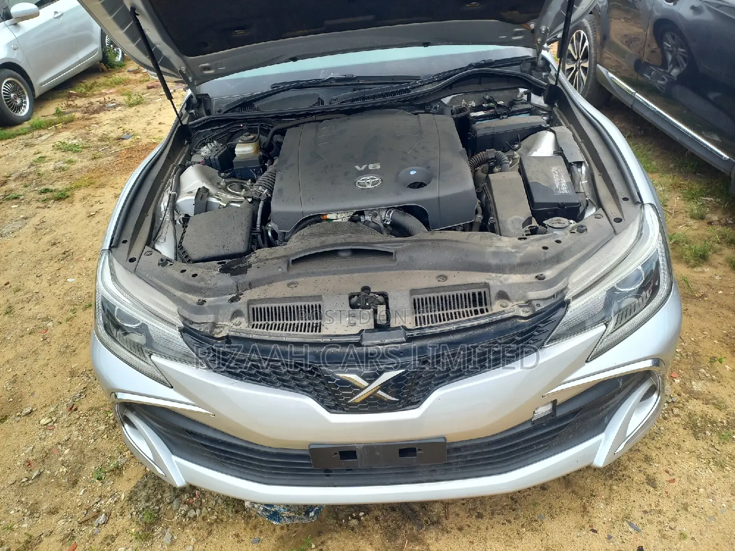 Toyota Mark X 2.5 AWD 2017 Silver