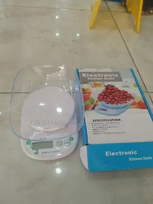 Kitchen Scale With Scaled Bowl
