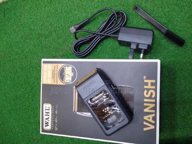 Wahl Smoother/ Wahl Smoother.