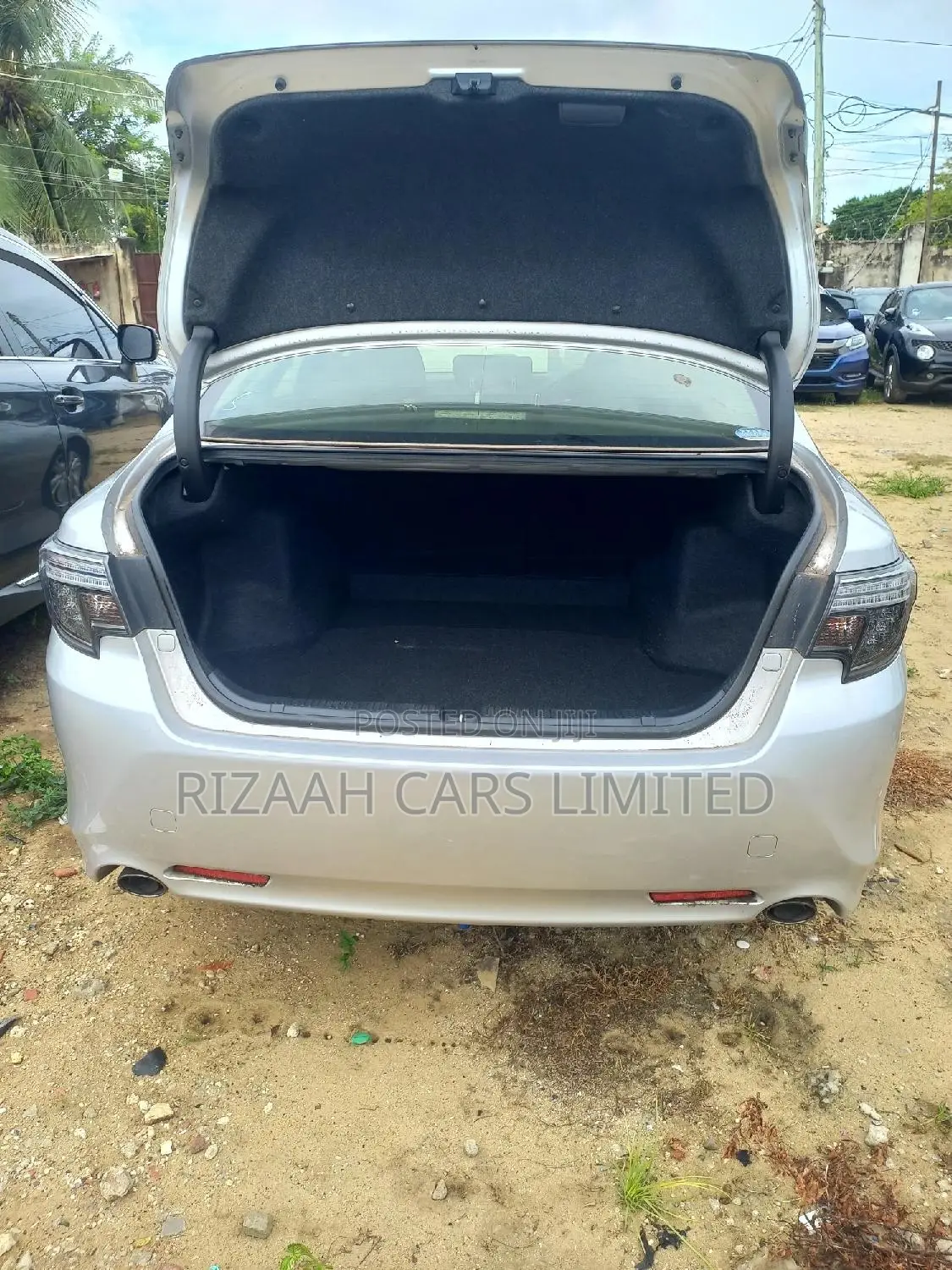 Toyota Mark X 2.5 AWD 2017 Silver