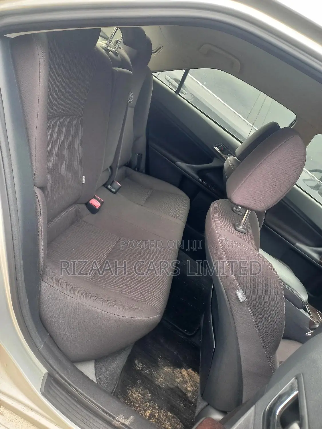 Toyota Mark X 2.5 AWD 2017 Silver