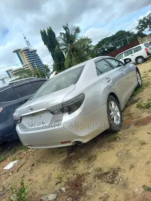 Toyota Mark X 2.5 AWD 2017 Silver