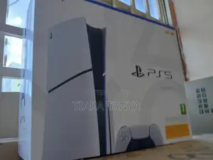 Sony Playstation 5 (Ps5) Slim 1tb Disc Version