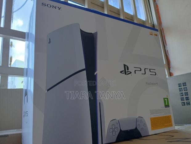 Sony Playstation 5 (Ps5) Slim 1tb Disc Version - thumbnail 3
