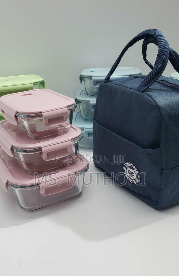 Glass Snack/Lunch Box With Lunch Bag - main view