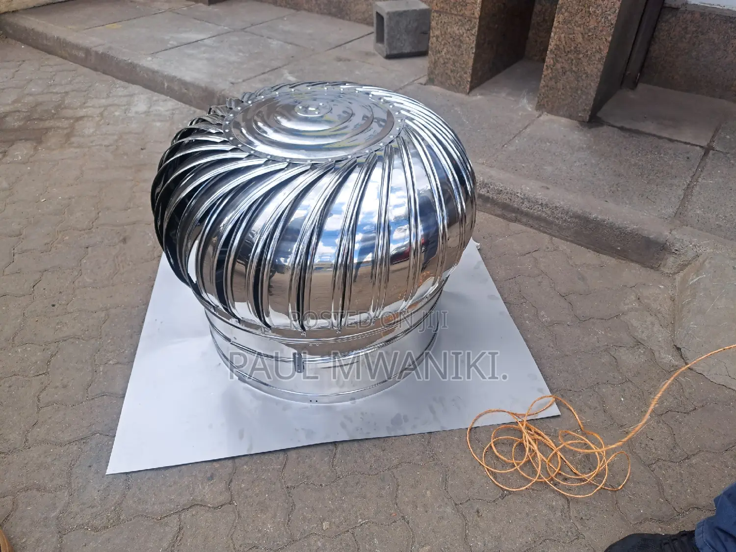 Industrial Roof Cyclone Ventilator. - 24" 18".