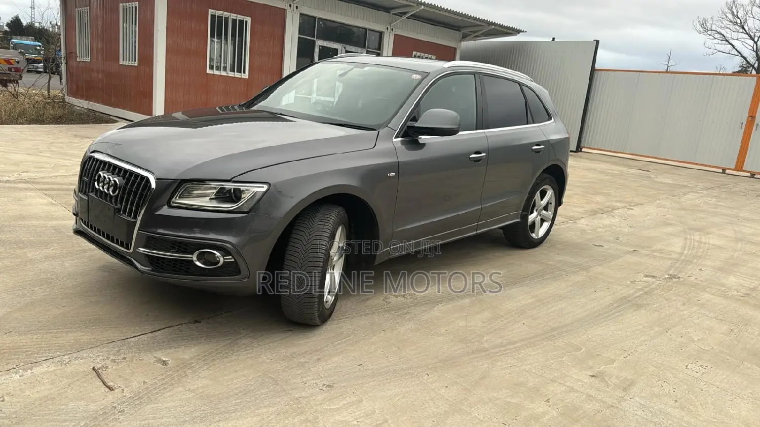 Audi Q5 2.0T Premium AWD quattro 2017 Gray
