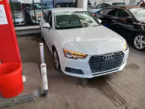 Audi A4 2.0T Premium AWD quattro 2016 White