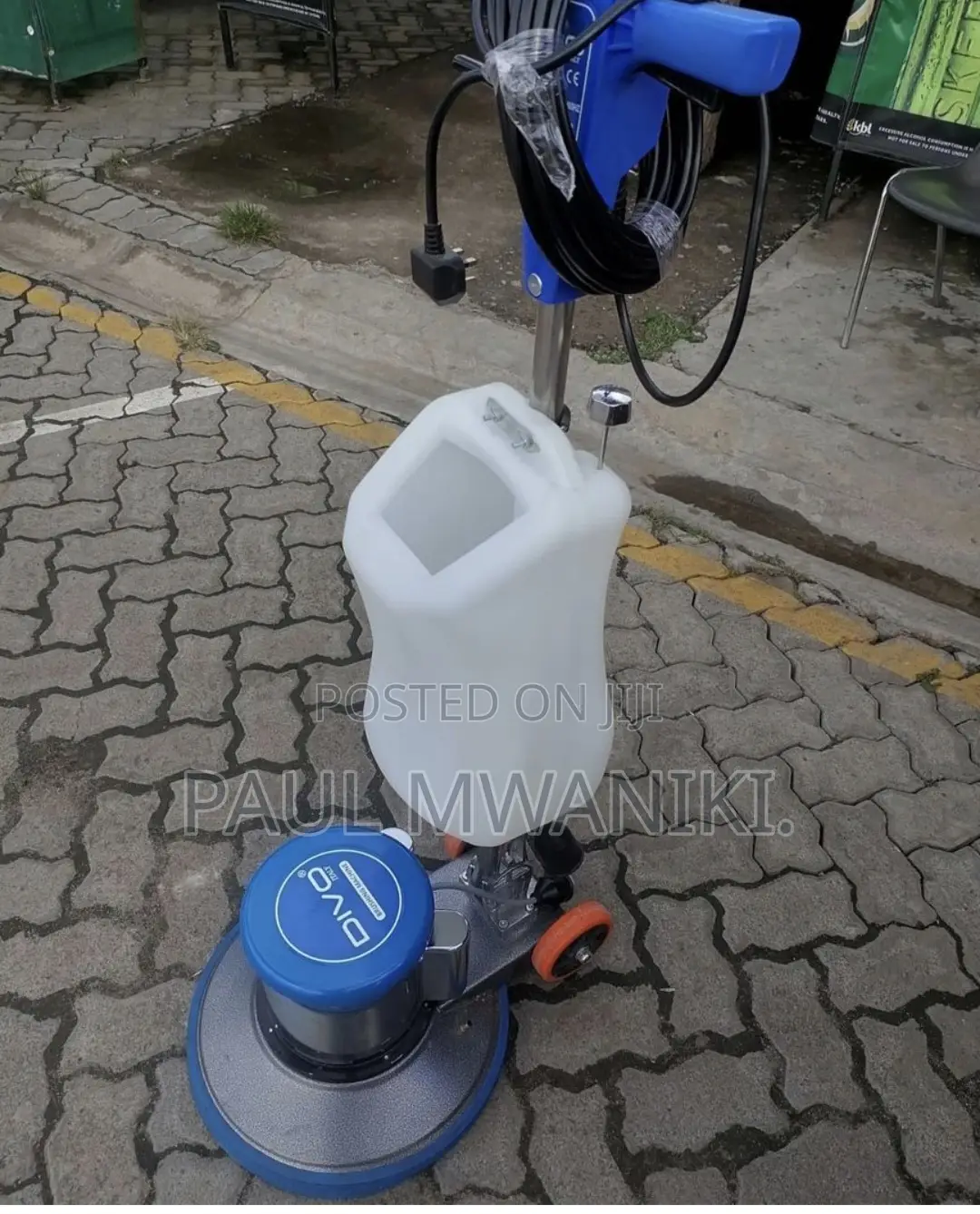 Floor /Carpet Scrumber Machine
