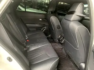 Toyota Crown 2019 White