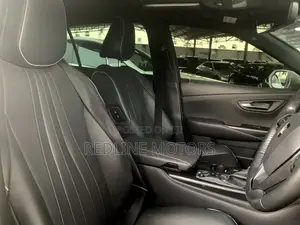 Toyota Crown 2019 White