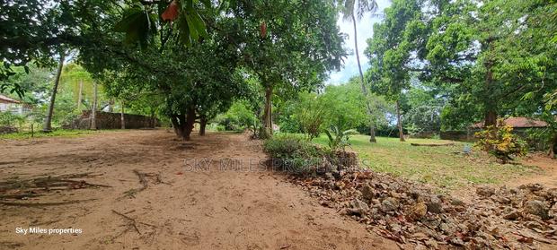 Serena 1/4 Acre Beach Plot for Sale - thumbnail 14