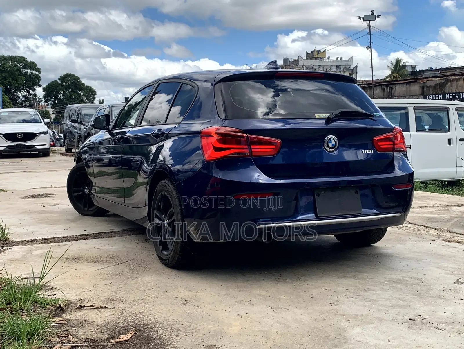 BMW 118i 2017 Blue