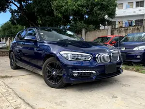 BMW 118i 2017 Blue