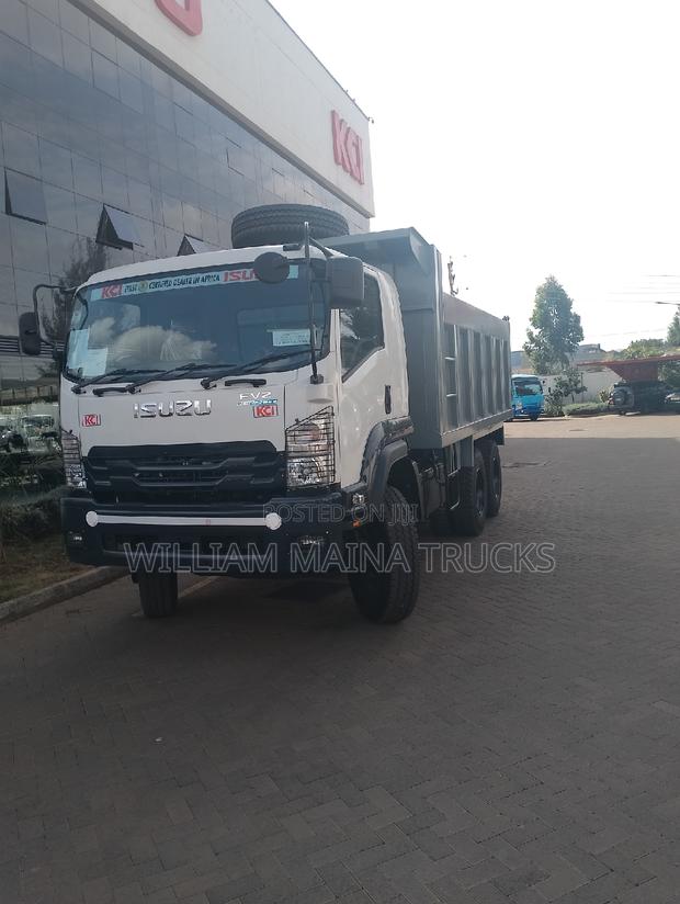Isuzu FVZ (Bluepower) 2024 White - main view