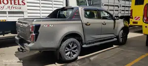 New Isuzu D-MAX 2024 Gray