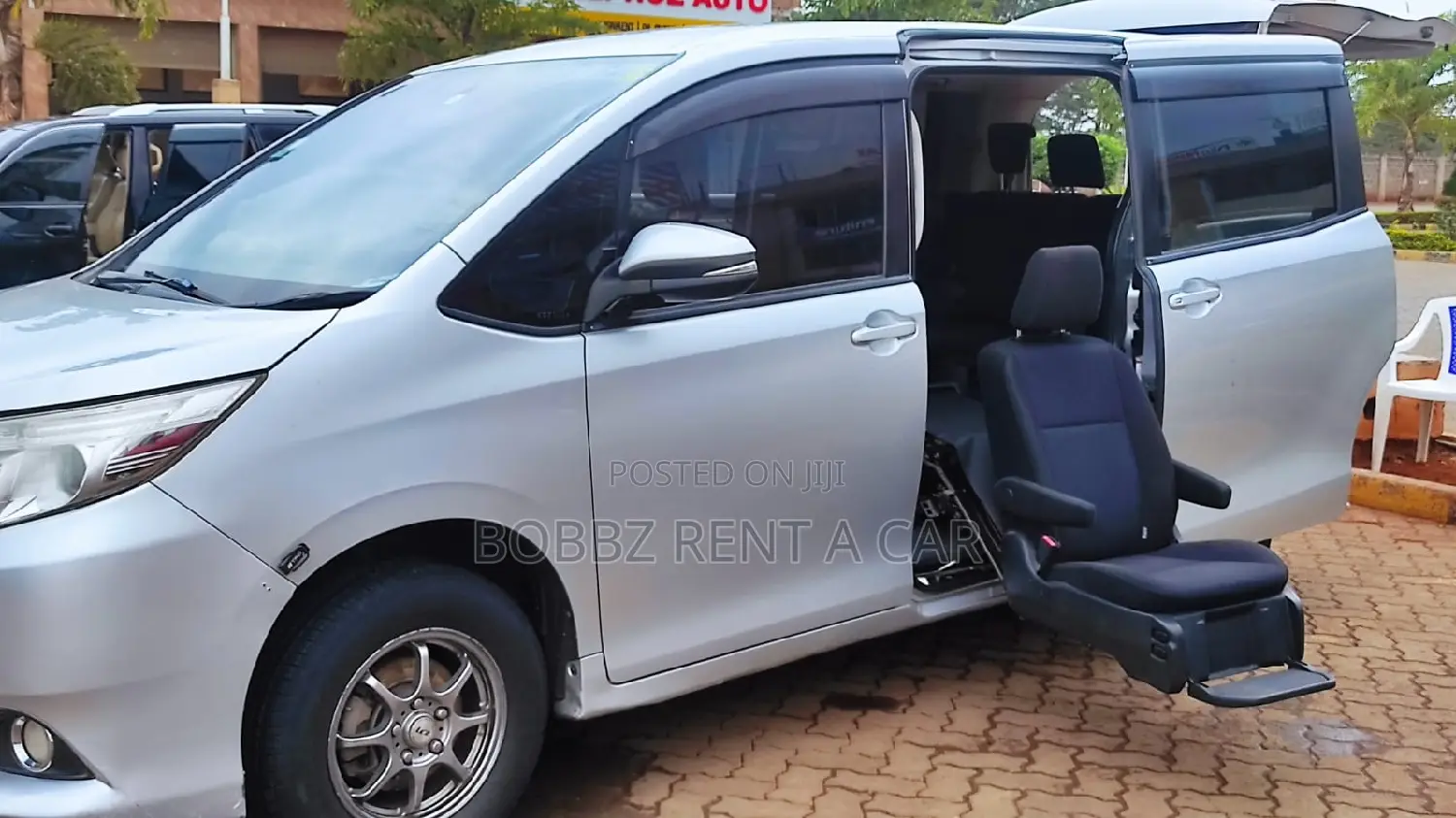 Toyota Noah Newshape Available for Car Hire/ Rental