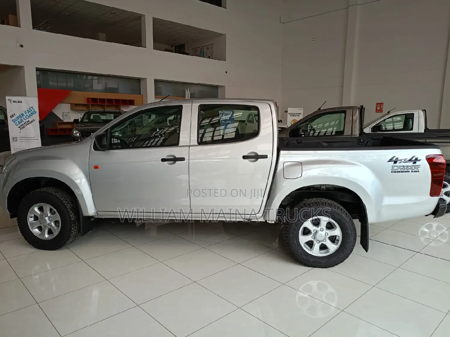 New Isuzu D-MAX 2024 Silver