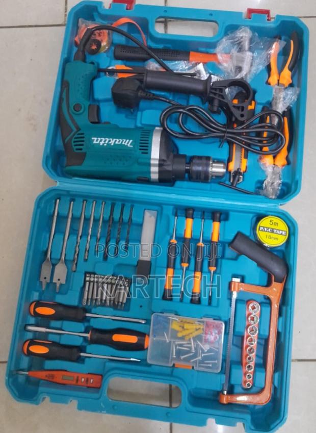 Makita Corded 710W Drill Set