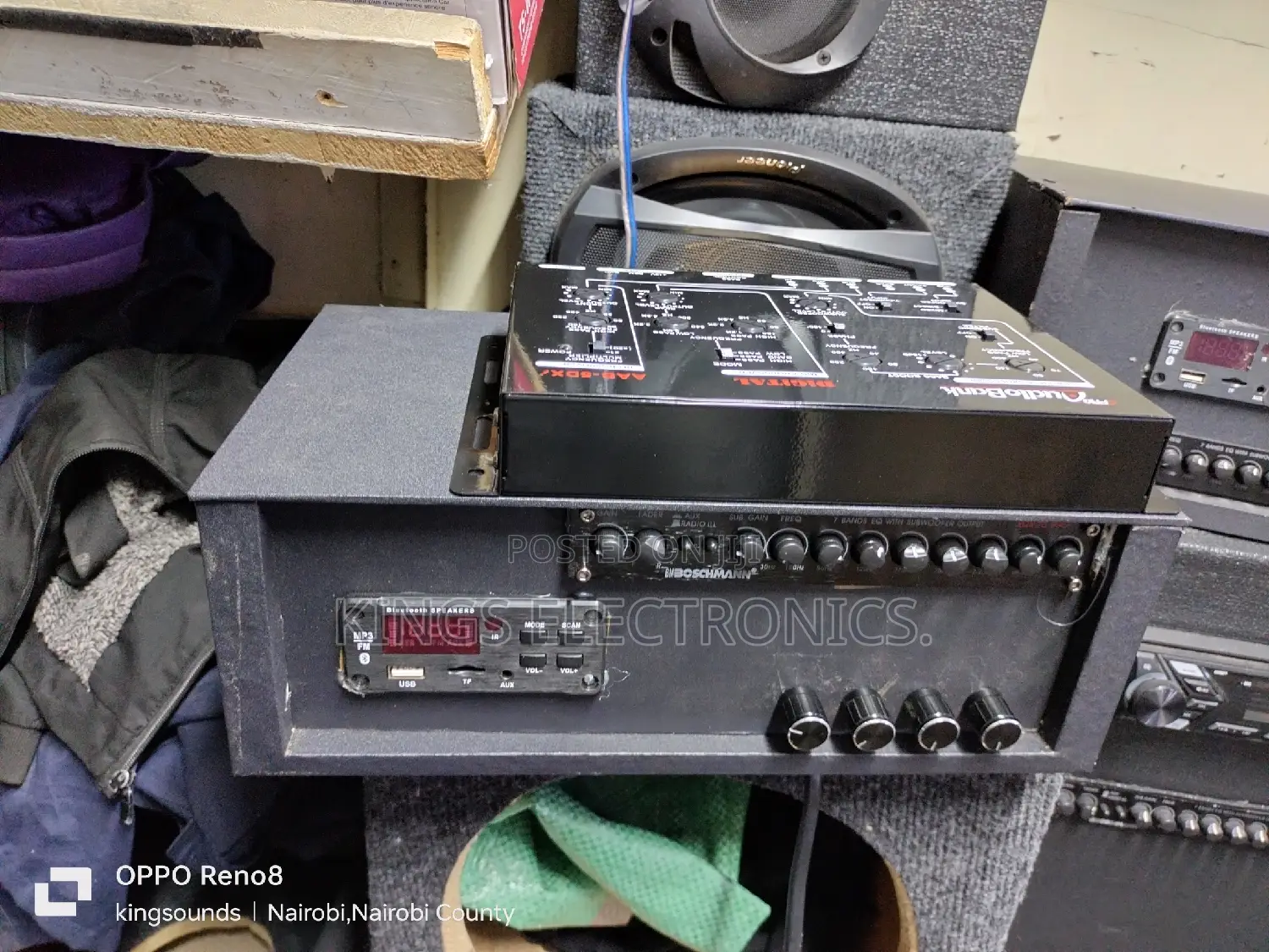 Rellay Amplifier With Crossover