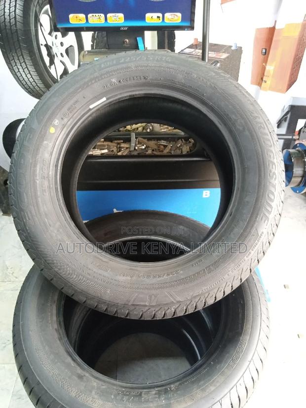 225/55r16 Bridgestone Tyre - thumbnail 3